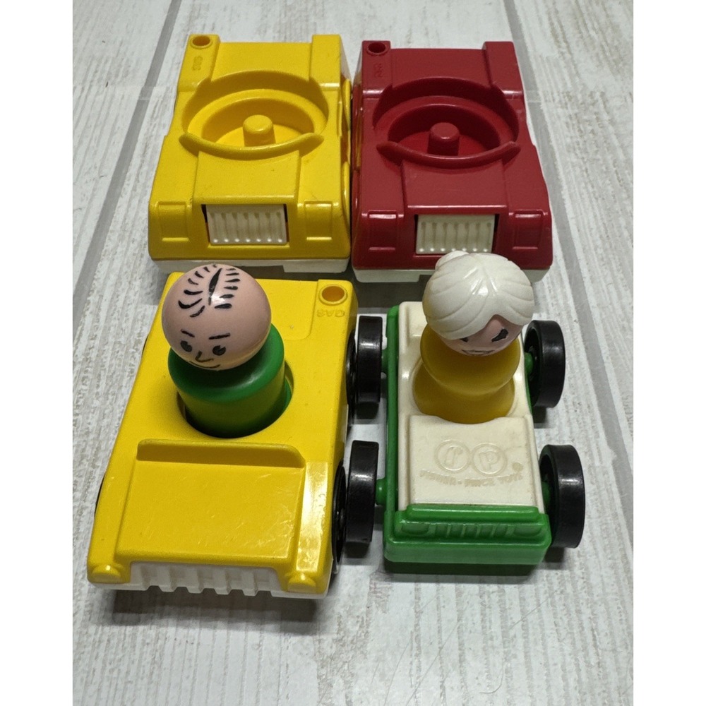 Vintage Fisher Price Little People Lot 4 Cars Vehicles  Red Yellow  2 figures